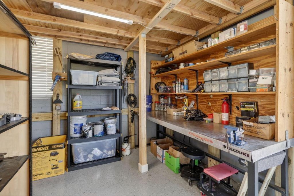 375 SW Alcan Drive, Port Saint Lucie, FL 34953 Photo