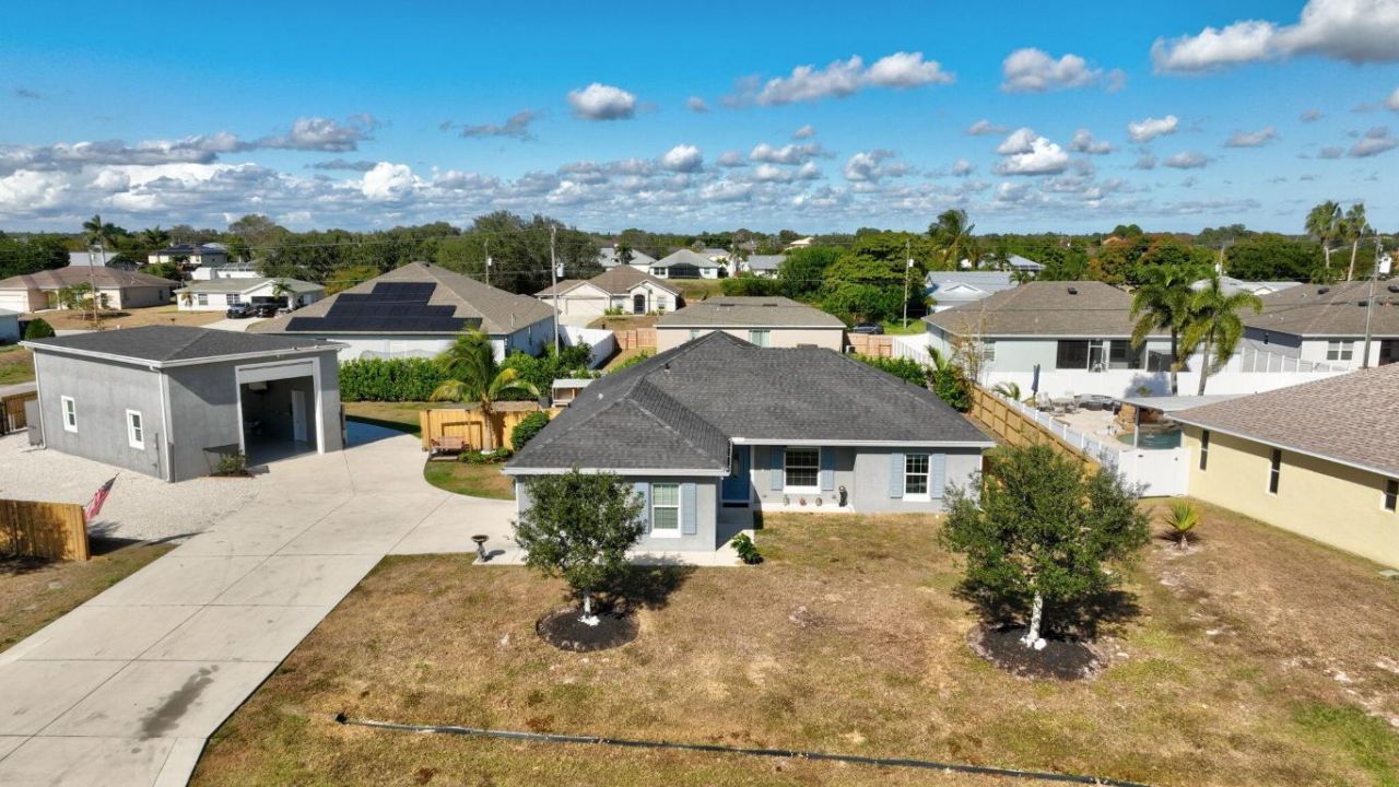 375 SW Alcan Drive, Port Saint Lucie, FL 34953 Photo