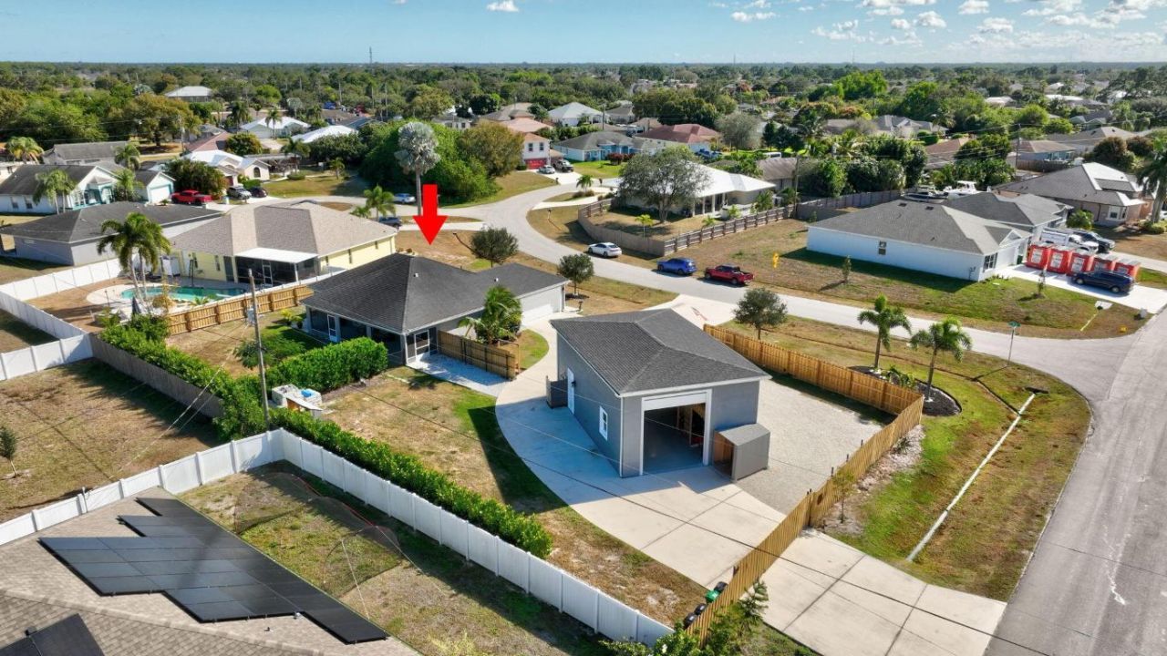 375 SW Alcan Drive, Port Saint Lucie, FL 34953 Photo