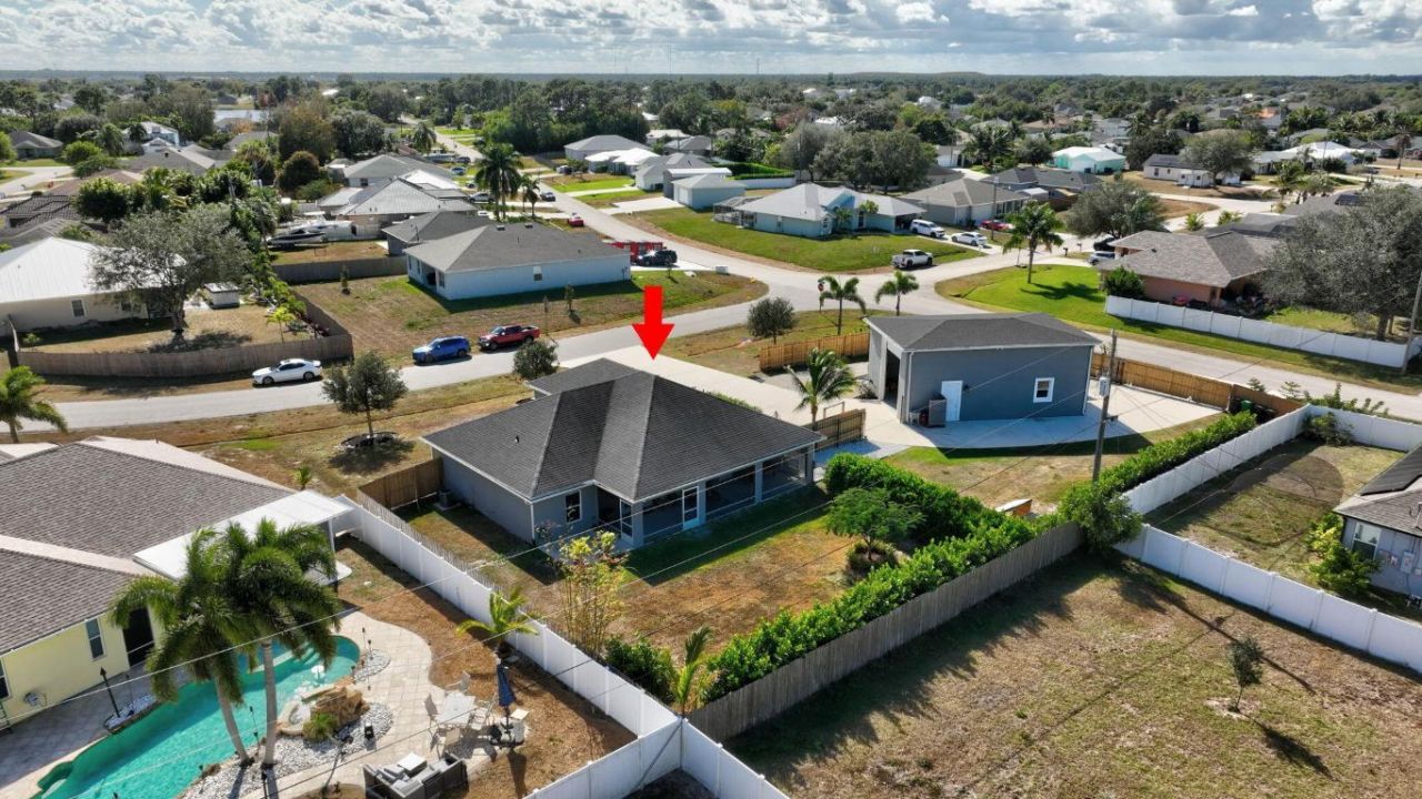 375 SW Alcan Drive, Port Saint Lucie, FL 34953 Photo