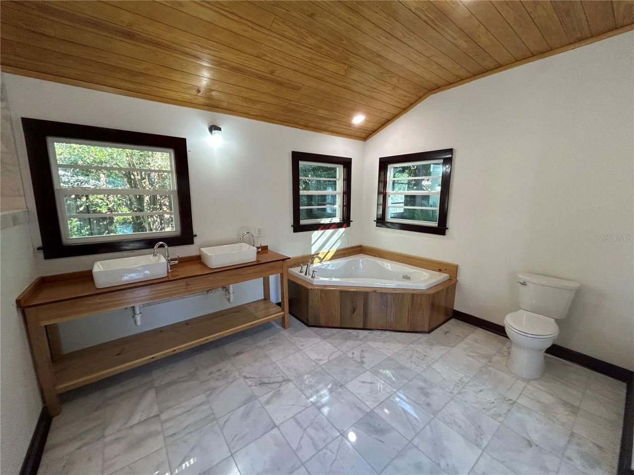 1027 NW 11th Avenue, Gainesville, FL 32601 Photo