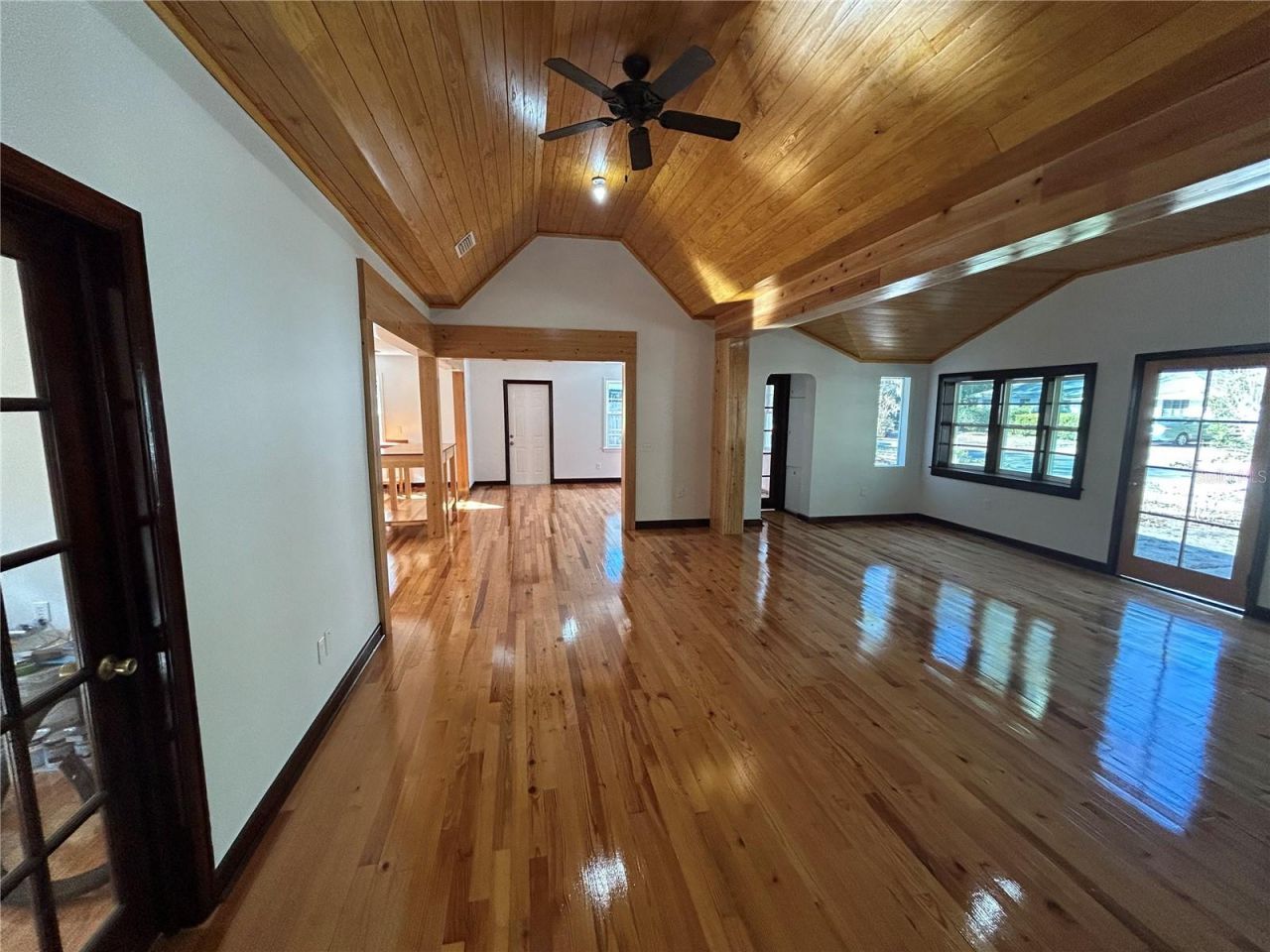 1027 NW 11th Avenue, Gainesville, FL 32601 Photo