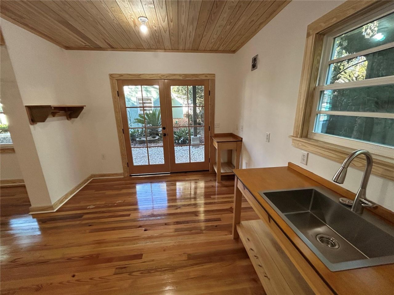 1027 NW 11th Avenue, Gainesville, FL 32601 Photo