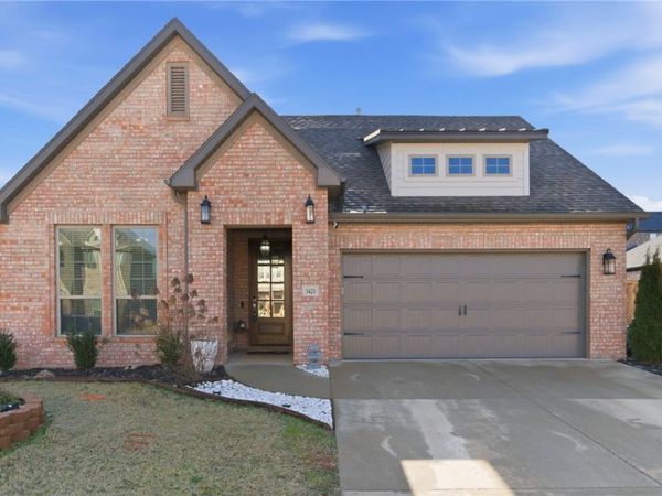 1421 George Robbins, Cave Springs, AR 72718