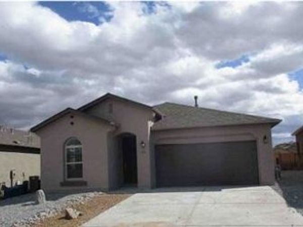 314 Adeline Avenue SW, Los Lunas, NM 87031