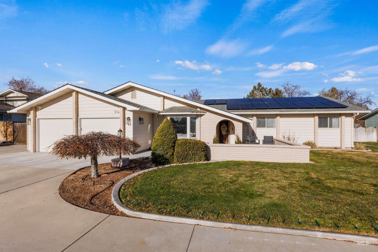 514 W Ross Ln, Caldwell, ID 83605 Main Photo