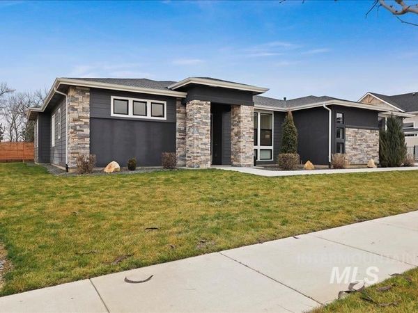 3882 W Haverhill St, Eagle, ID 83616