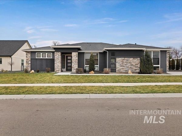 3882 W Haverhill St, Eagle, ID 83616