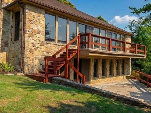 4276 Honey Creek Drive, Davis, OK 73030