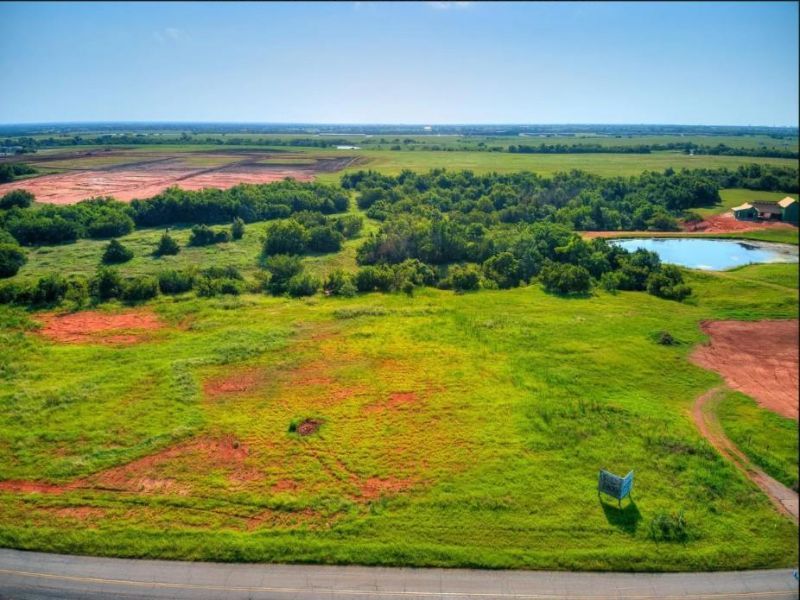 13100 N Mustang Road, Oklahoma City, OK 73099 Main Photo
