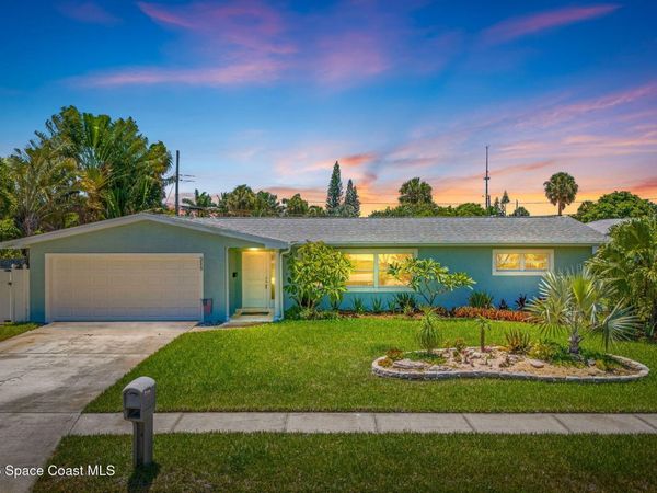 215 S Robert Way, Satellite Beach, FL 32937