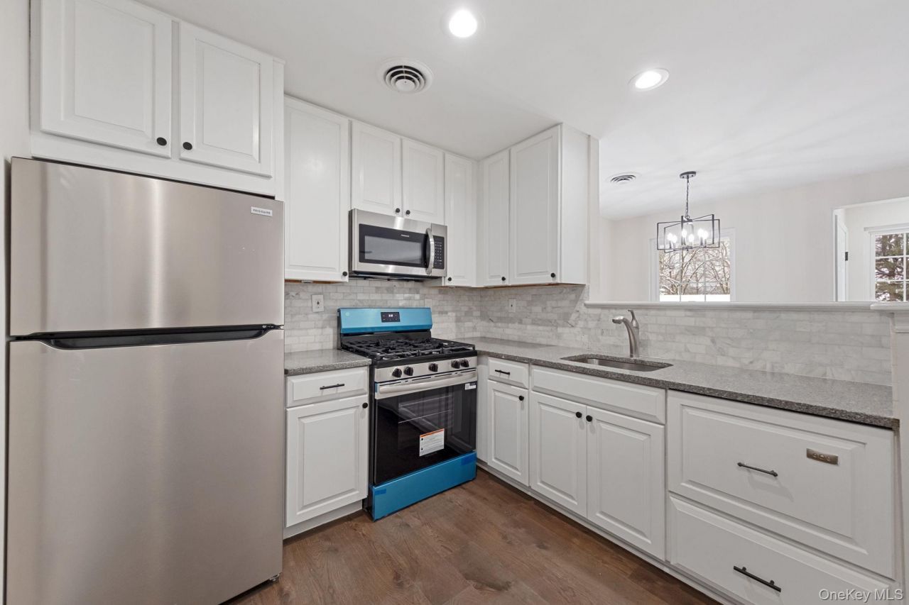 1004 Cypress Court, Highland Mills, NY 10930 Main Photo