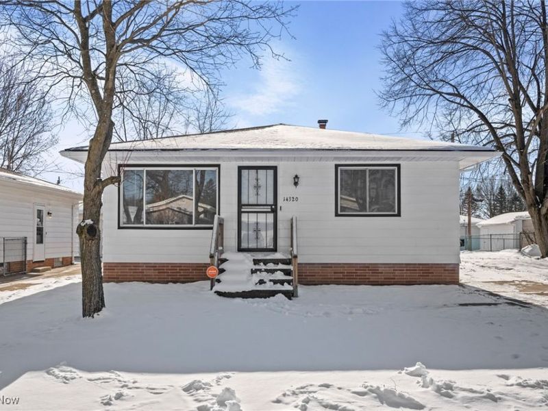 14320 Janice Drive, Maple Heights, OH 44137 Photo 1