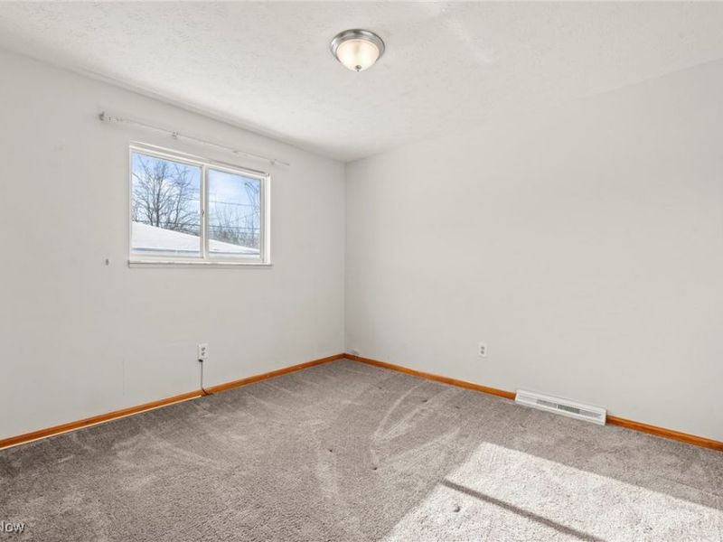 14320 Janice Drive, Maple Heights, OH 44137 Photo 14
