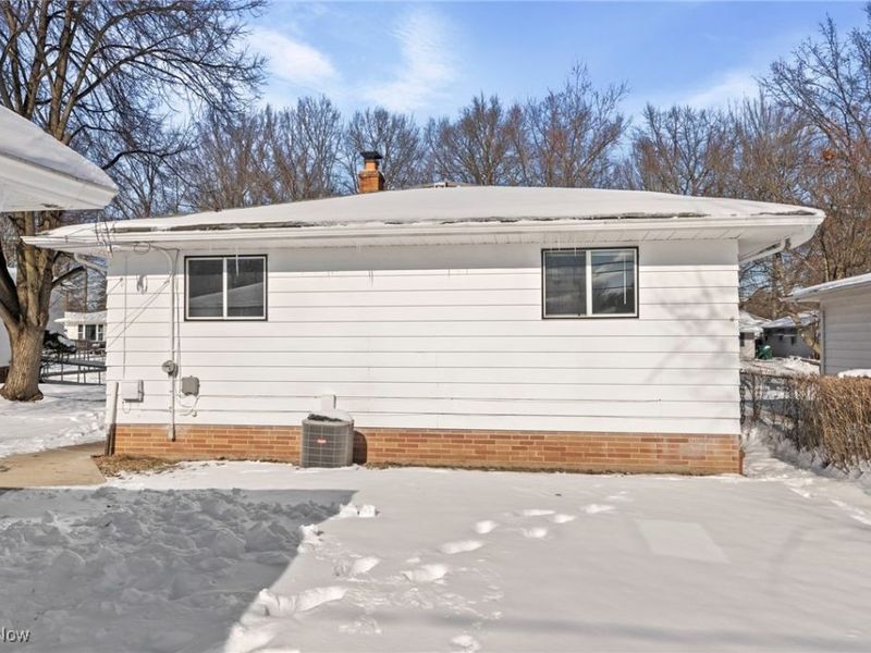 14320 Janice Drive, Maple Heights, OH 44137 Photo 31