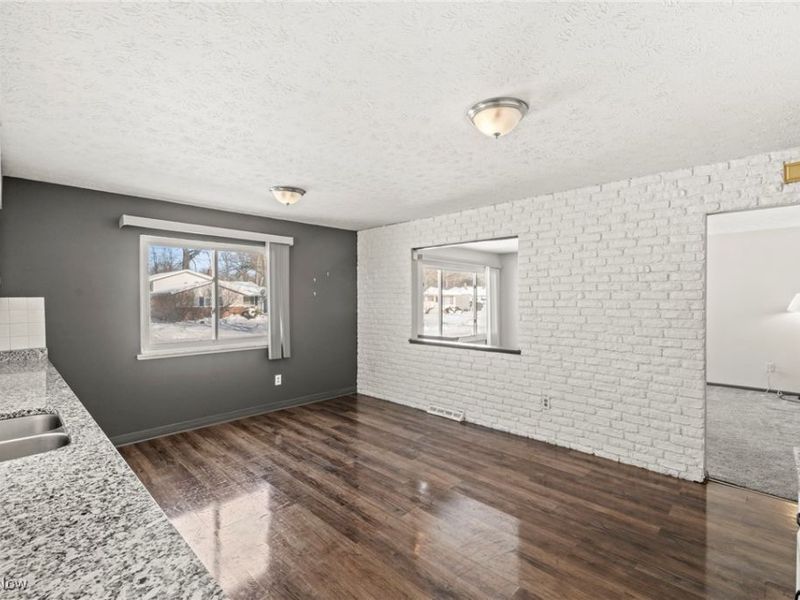 14320 Janice Drive, Maple Heights, OH 44137 Photo 7