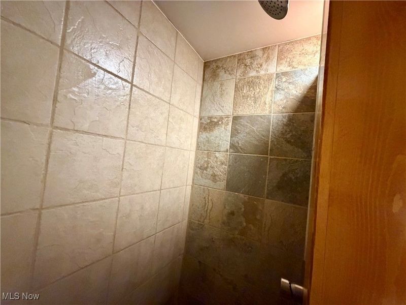 7620 Cindell Street SE, East Canton, OH 44730 Photo 15