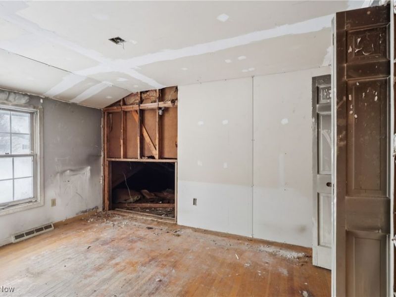 2100 W Salem Parkway, Westlake, OH 44145 Photo 25