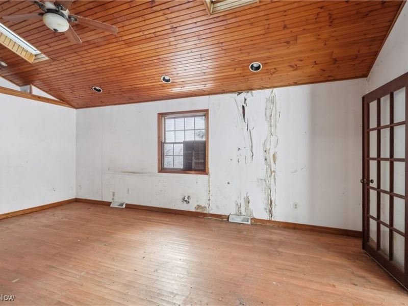 2100 W Salem Parkway, Westlake, OH 44145 Photo 4