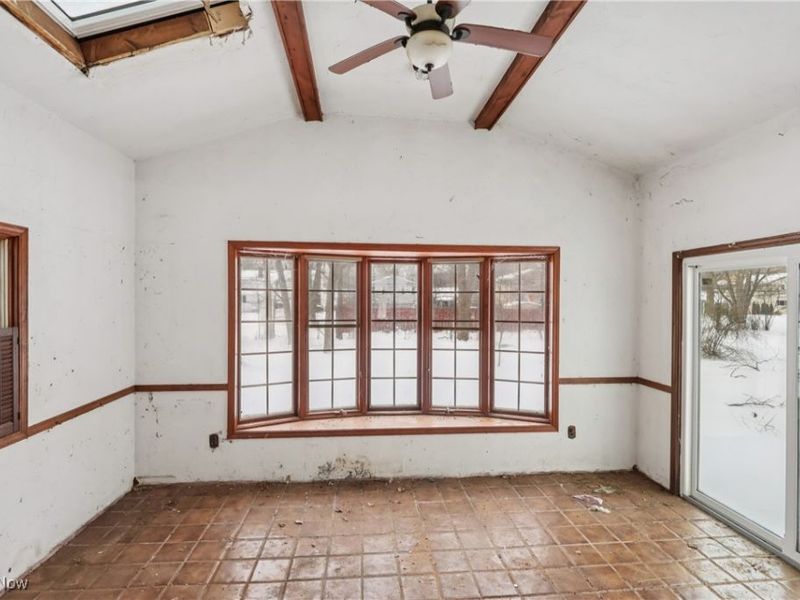 2100 W Salem Parkway, Westlake, OH 44145 Photo 6