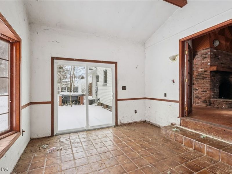 2100 W Salem Parkway, Westlake, OH 44145 Photo 7