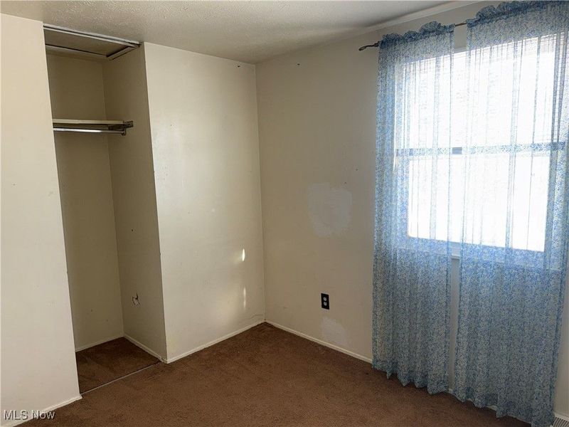 601 Silver Meadows Boulevard, Kent, OH 44240 Photo 11