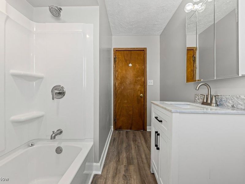 1724 Krumroy Road, Akron, OH 44312 Photo 26