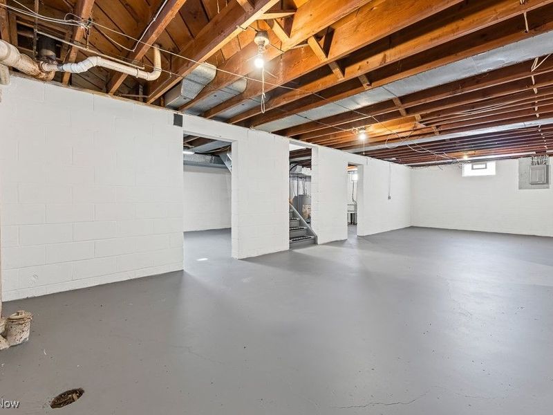 1724 Krumroy Road, Akron, OH 44312 Photo 39