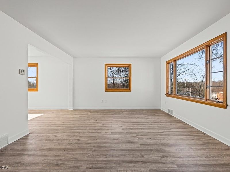 1724 Krumroy Road, Akron, OH 44312 Photo 5