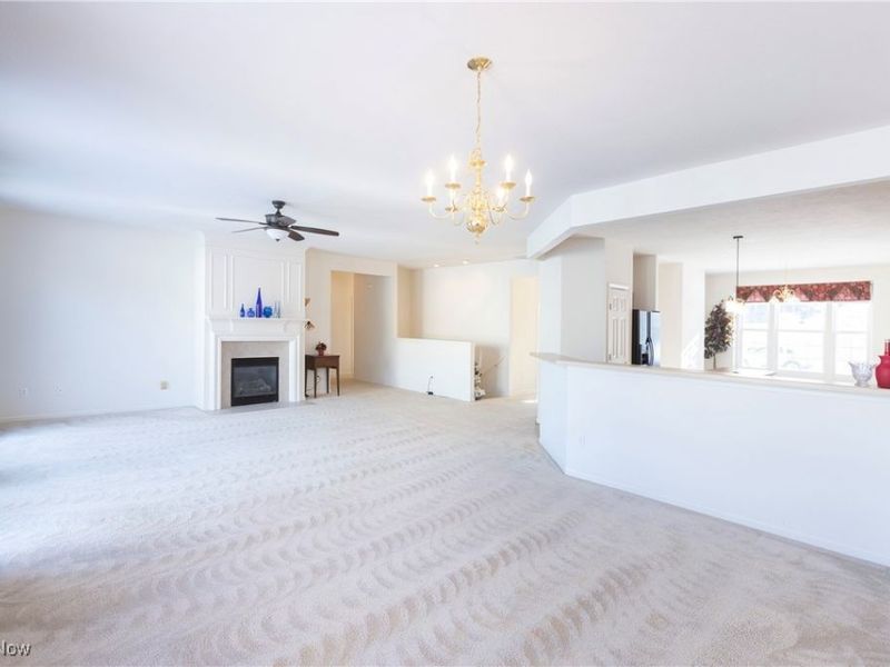 38342 Kingsbury Drive, North Ridgeville, OH 44039 Photo 12