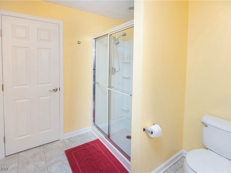 38342 Kingsbury Drive, North Ridgeville, OH 44039 Photo 46