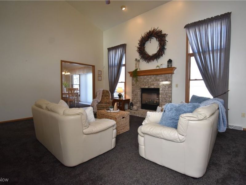 585 Creekside Drive, Hubbard, OH 44425 Photo 13