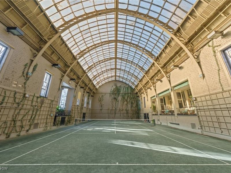 24400 Cedar Road, Beachwood, OH 44122 Photo 18