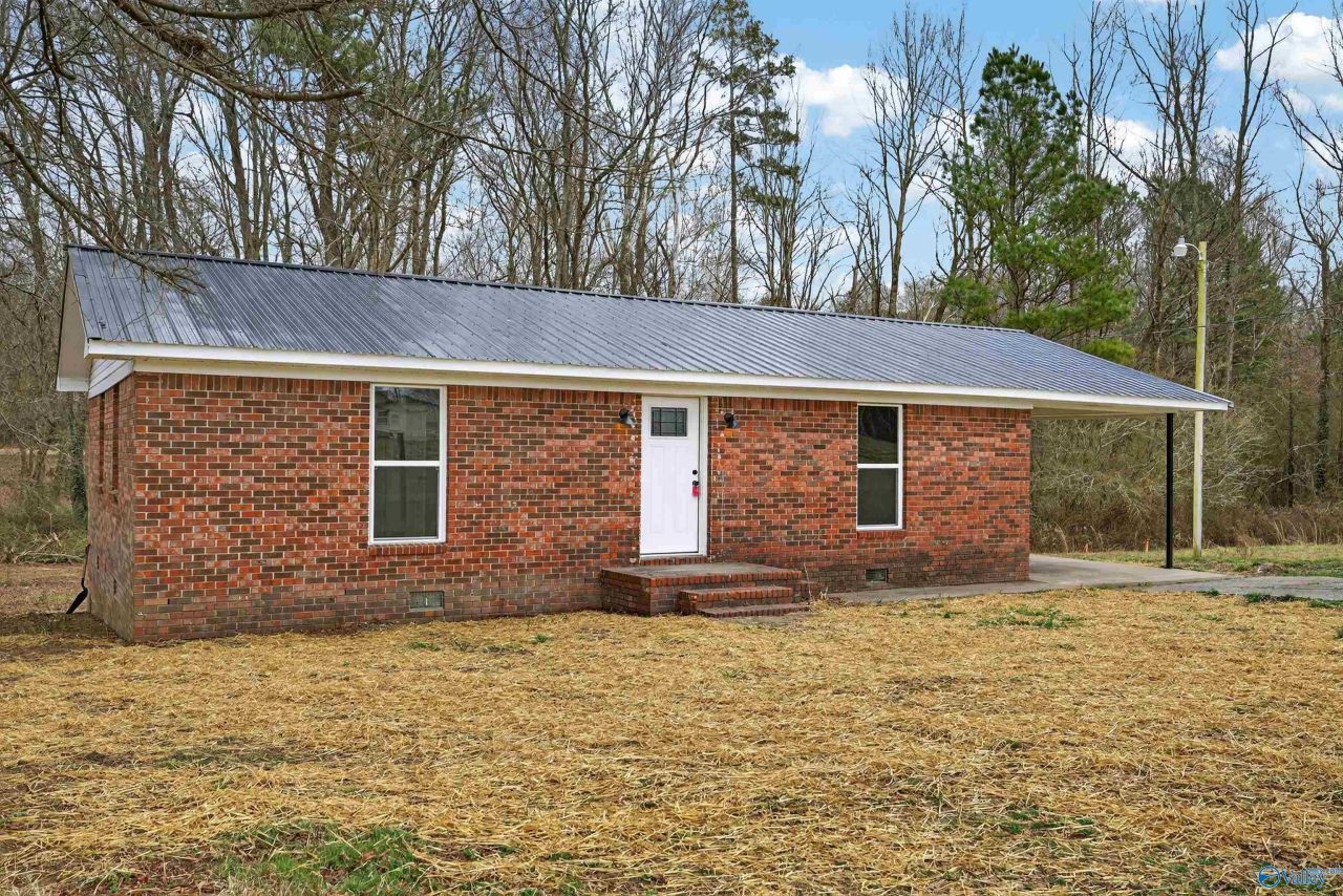 194 Croft Circle, Crossville, AL 35962 Main Photo