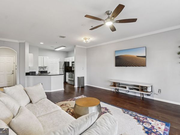 5641 Roswell Road, Unit 201, Atlanta, GA 30342