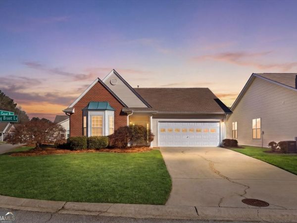 301 Singing Brook Lane, Mcdonough, GA 30253
