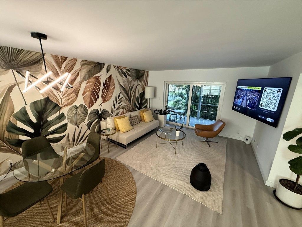 10 SE 13th St, Unit B3, Boca Raton, FL 33432 Photo