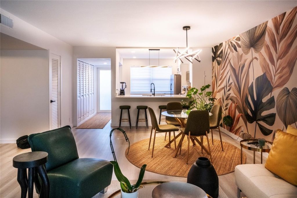 10 SE 13th St, Unit B3, Boca Raton, FL 33432 Photo