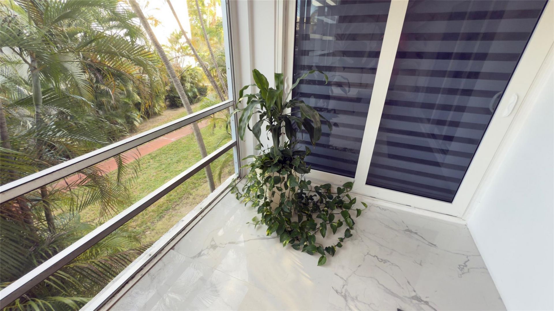10 SE 13th Street, Unit B3, Boca Raton, FL 33432 Photo
