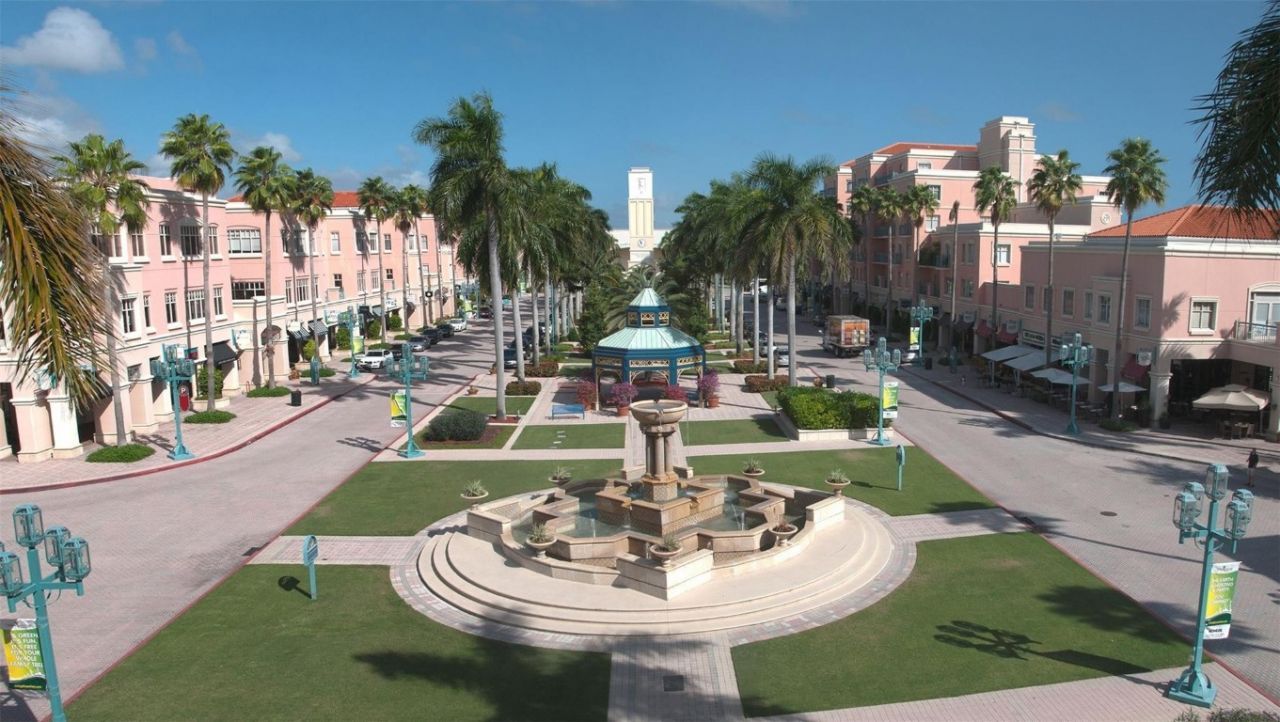 10 SE 13th St, Unit B3, Boca Raton, FL 33432 Photo