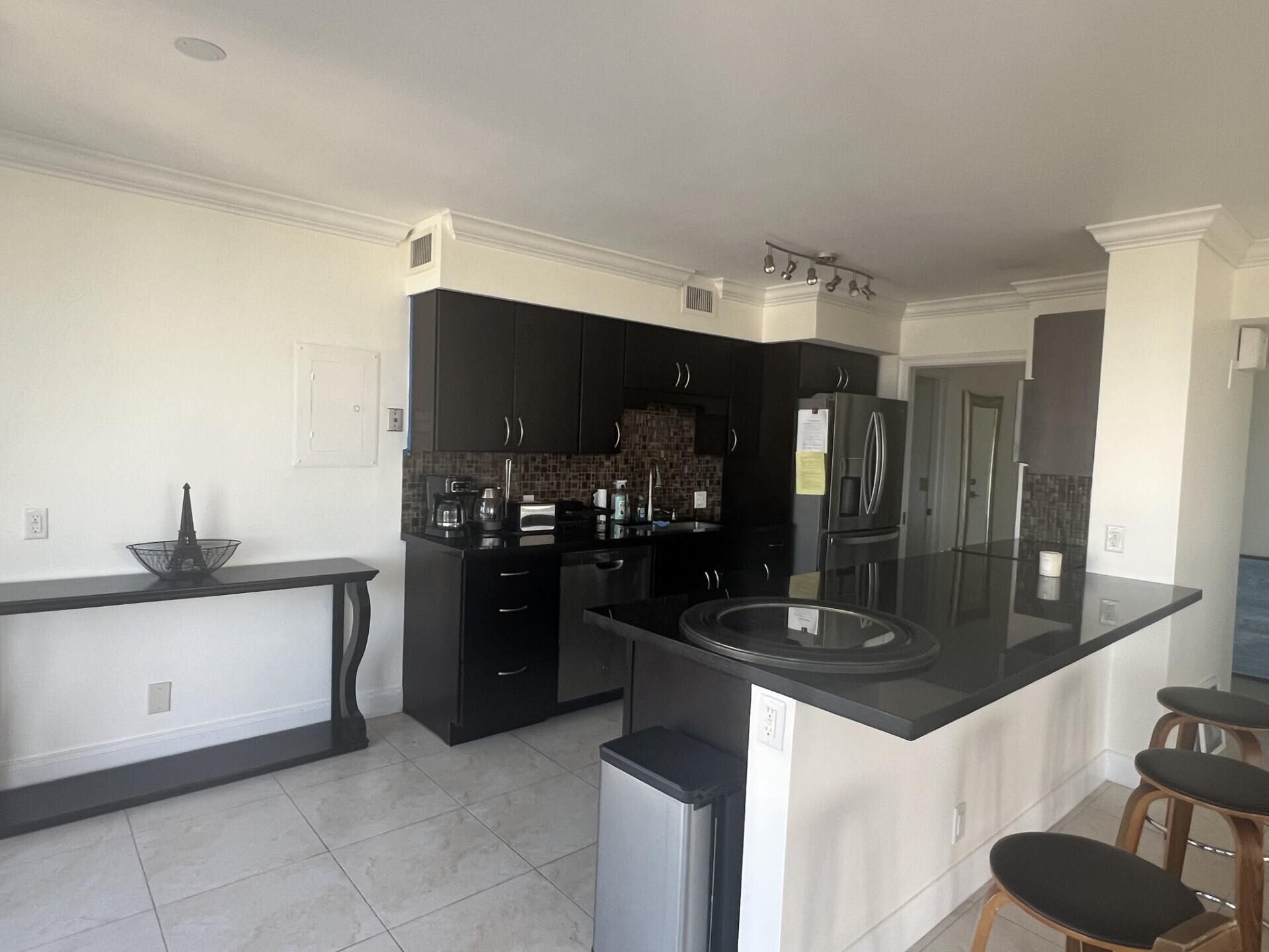 3400 N Ocean Drive, Unit 607, Singer Island, FL 33404 Photo