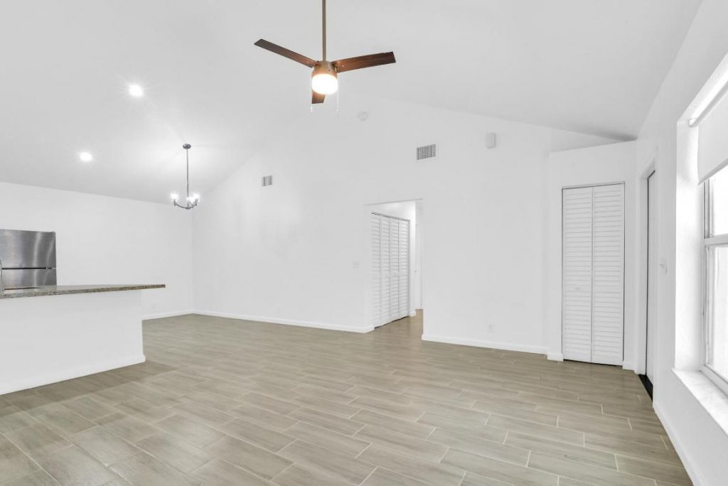 13737 Yarmouth Drive, Wellington, FL 33414 Photo