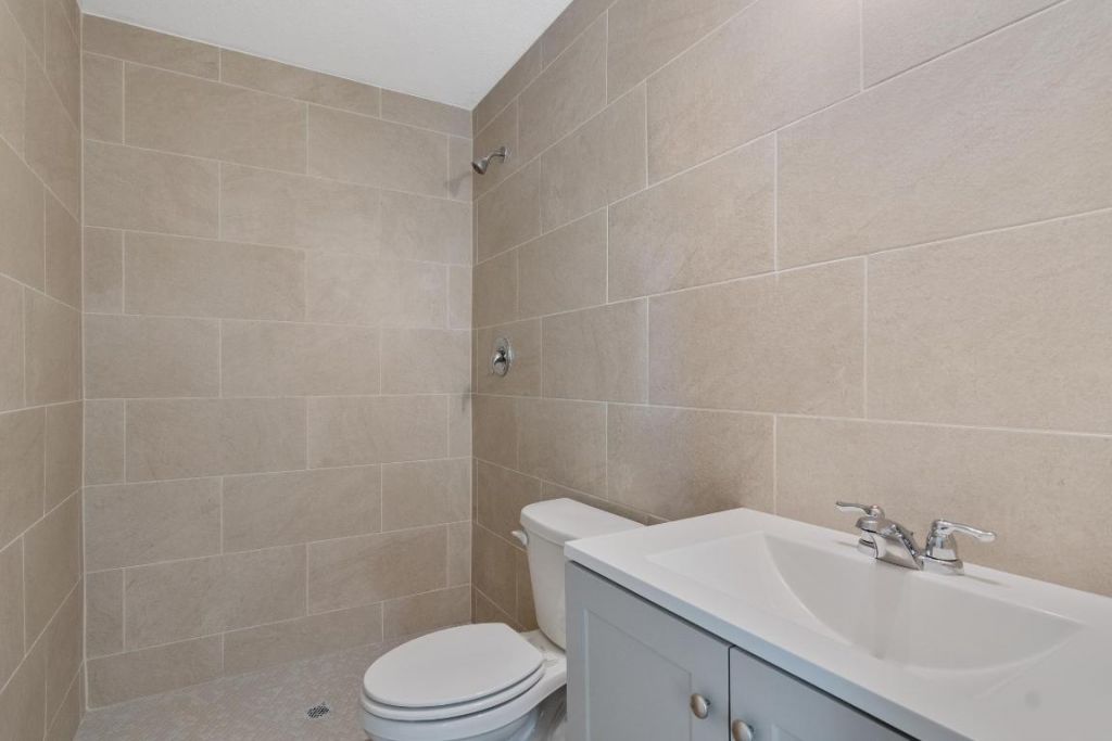 1405 Avenue G, Unit Apt A, Fort Pierce, FL 34950 Photo