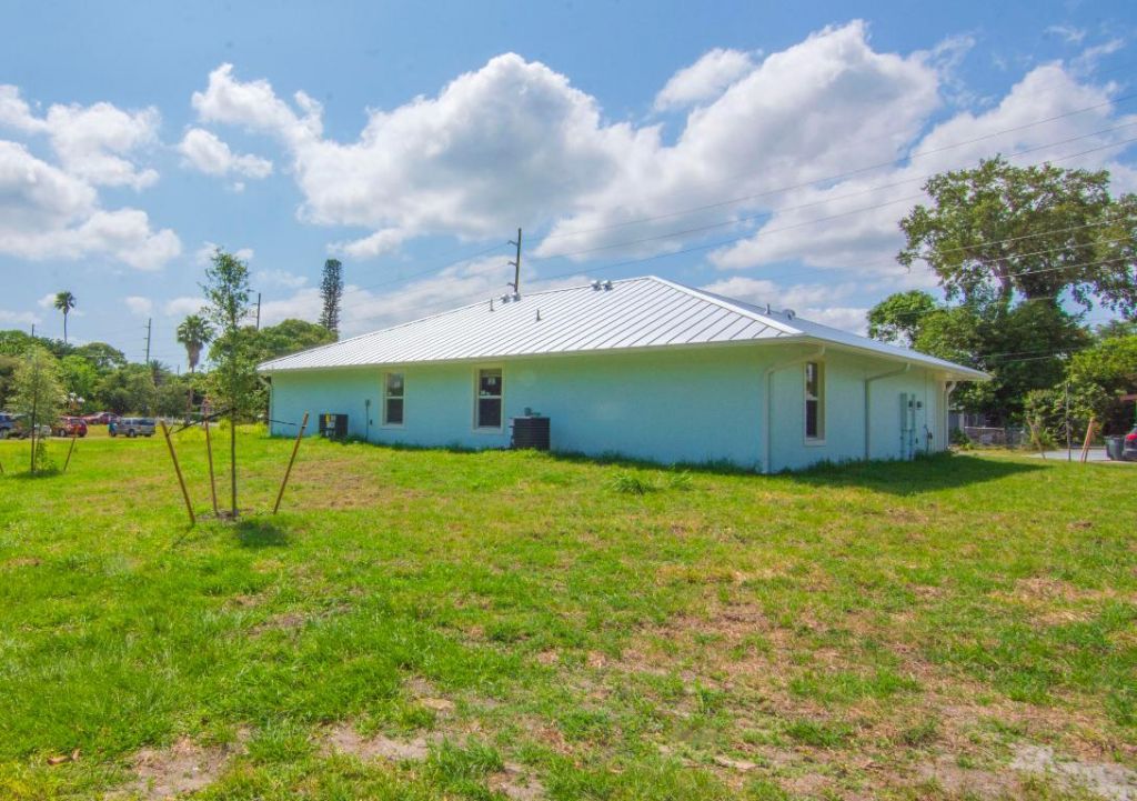 1405 Avenue G, Unit Apt A, Fort Pierce, FL 34950 Photo