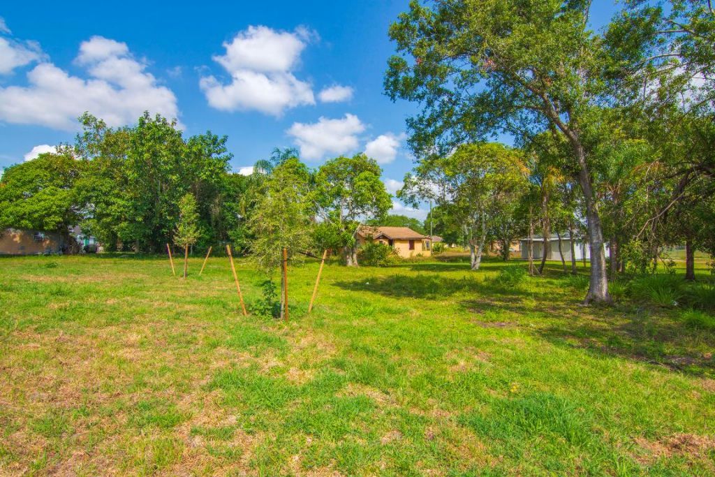 1405 Avenue G, Unit Apt A, Fort Pierce, FL 34950 Photo