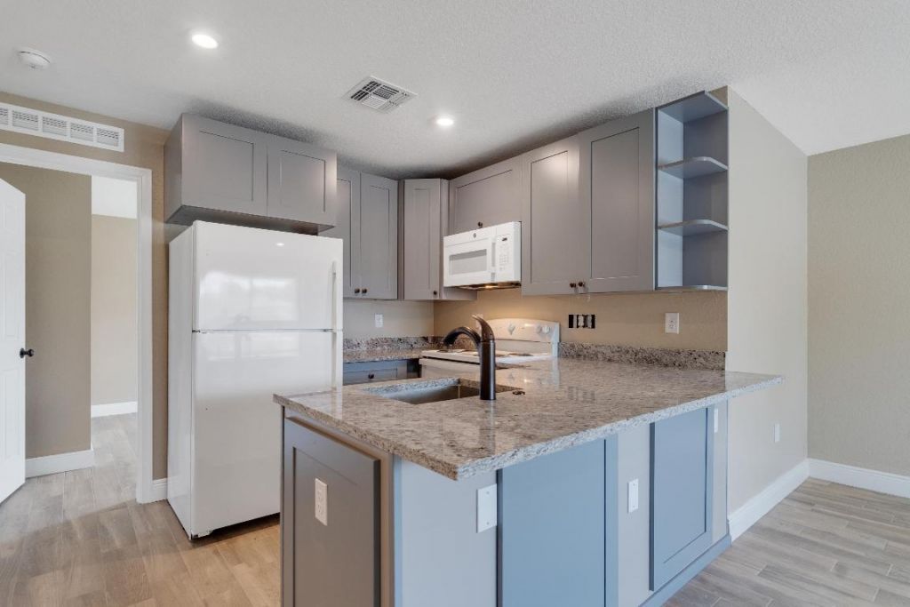 1405 Avenue G, Unit Apt A, Fort Pierce, FL 34950 Photo