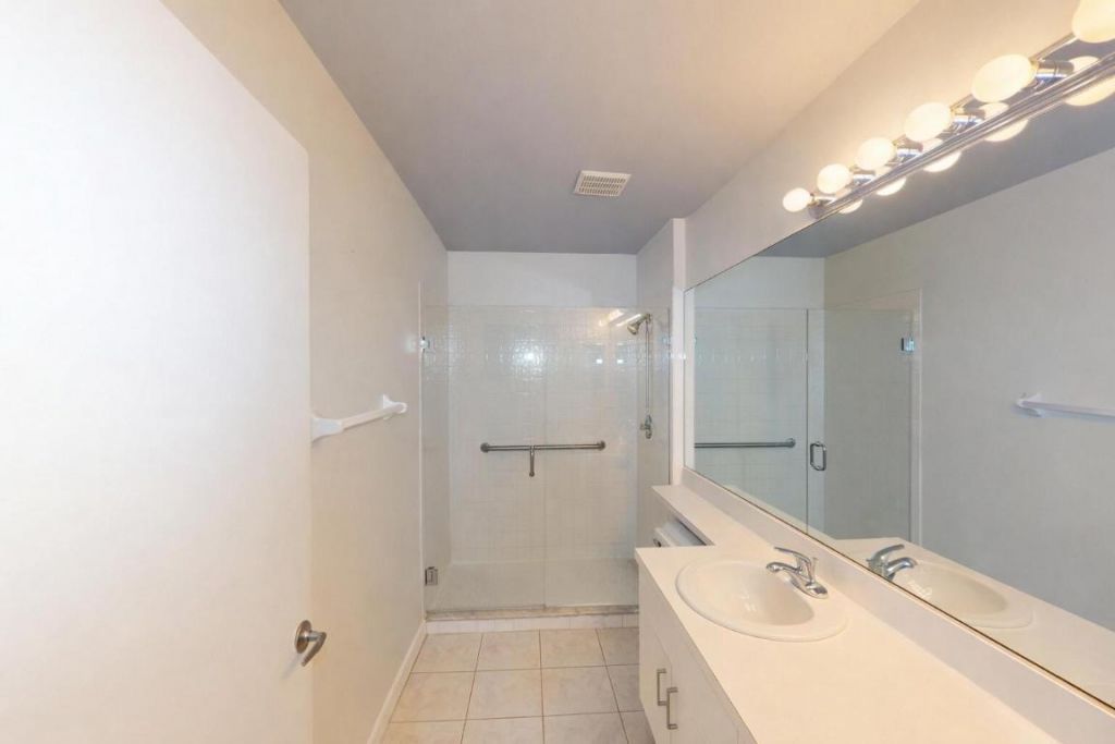 1184 NW Lombardy Drive, Port Saint Lucie, FL 34986 Photo