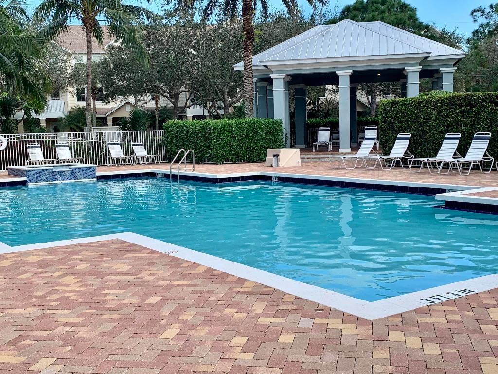 188 W Thatch Palm Circle, Jupiter, FL 33458 Photo