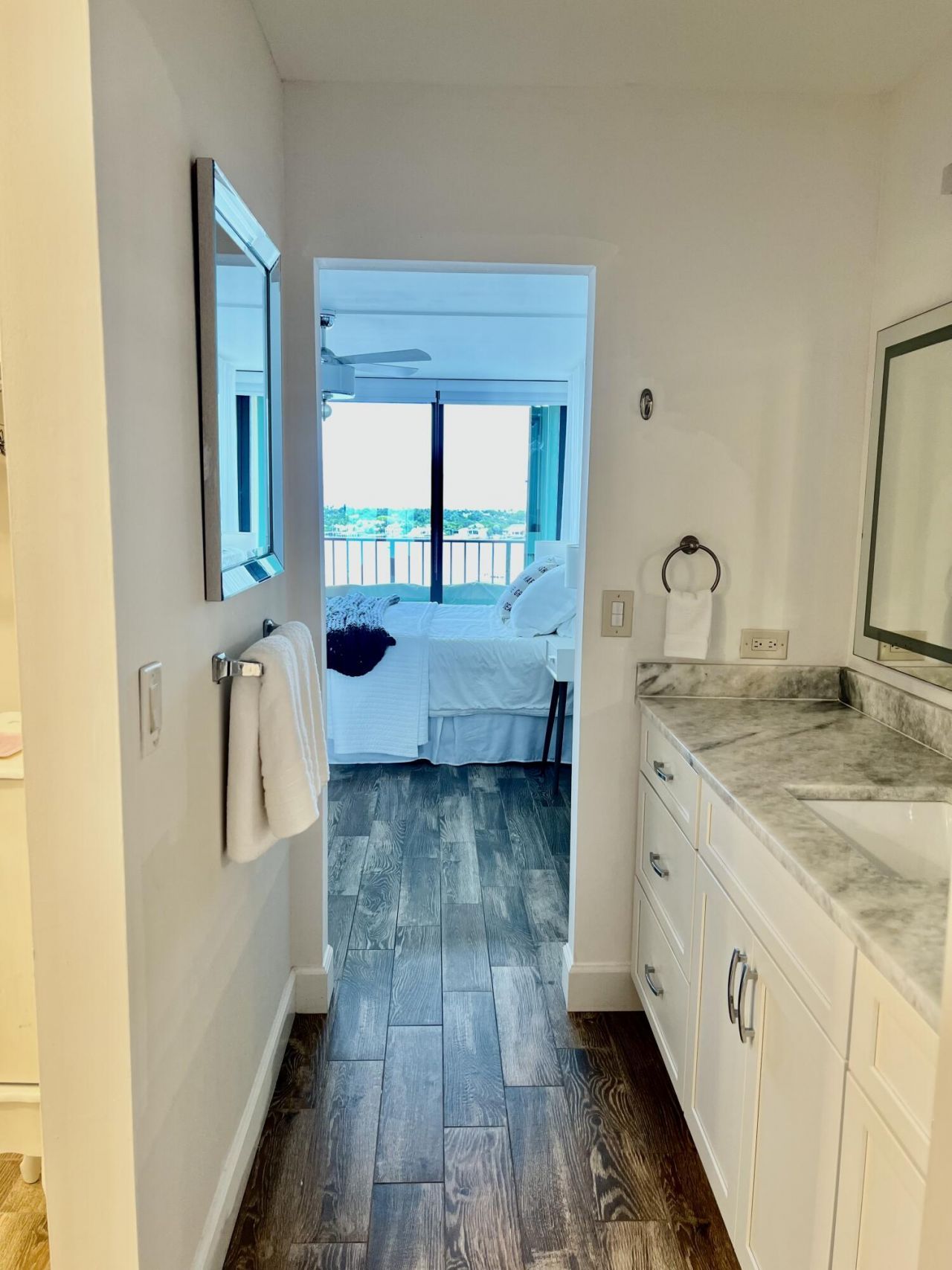 132 Lakeshore Drive, Unit 1118, North Palm Beach, FL 33408 Photo