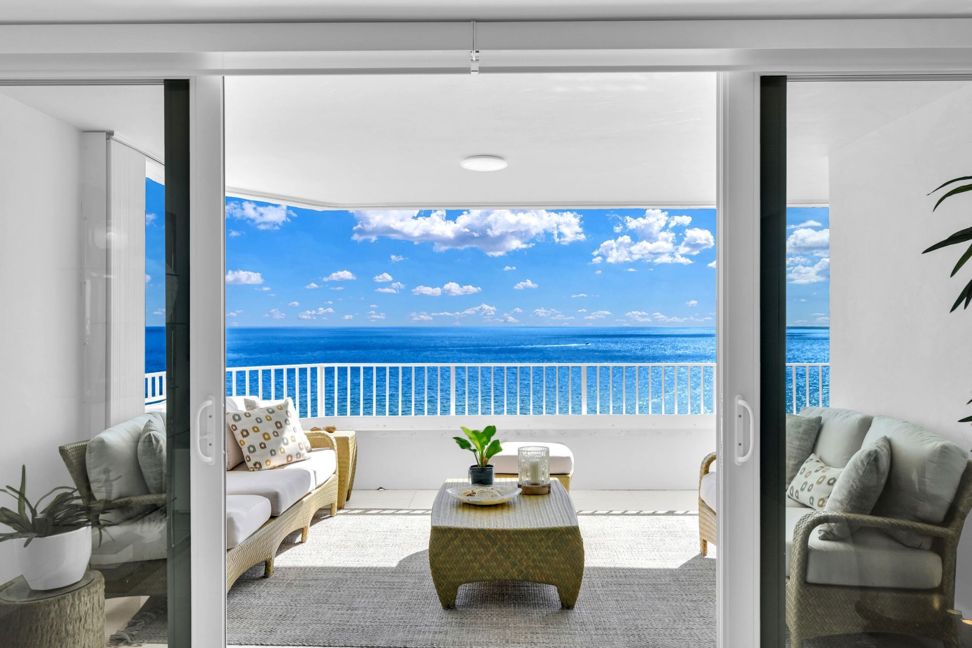 500 S Ocean Boulevard, Unit 2008, Boca Raton, FL 33432 Photo